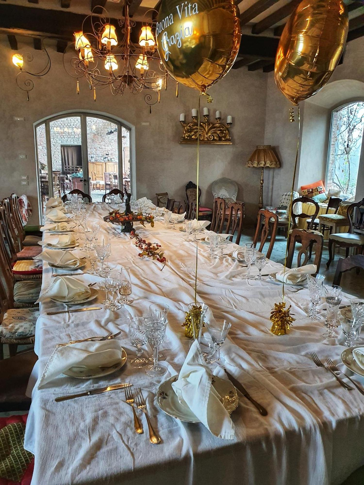 Locanda Dei Melograni Gossolengo Exterior foto