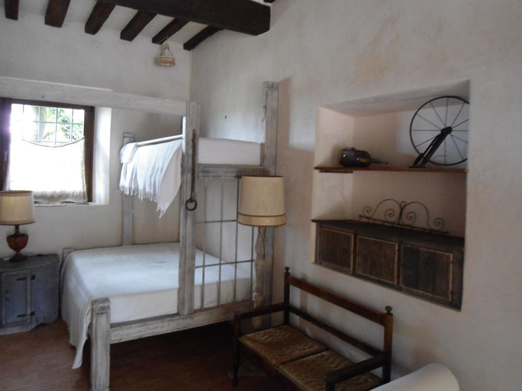 Locanda Dei Melograni Gossolengo Habitación foto