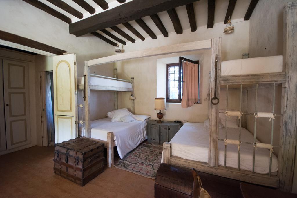 Locanda Dei Melograni Gossolengo Exterior foto