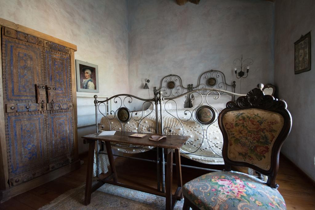 Locanda Dei Melograni Gossolengo Exterior foto